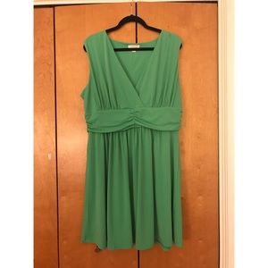 NWOT Green “Wrap Style” Dress 👗